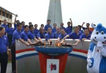 大马首相纳吉为吉华百年校庆大博览主持开幕